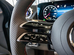 Mercedes-Benz GLA 180 Edition AMG Line AHK 16 navigation