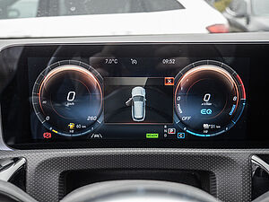 Mercedes-Benz CLA 250 e SB AMG 16 navigation