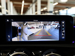 Mercedes-Benz CLA 200 SB d AMG Sport Premium Plus 14 navigation