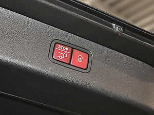 Mercedes-Benz E 220 T d AMG Line 31 navigation