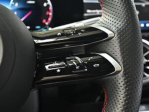 Mercedes-Benz CLA 180 Coupé AMG Line 17 navigation