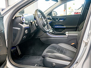 Mercedes-Benz C 300 d AMG Sport Advanced Plus 22 navigation