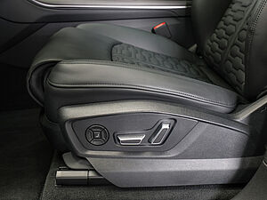 Audi RS Q8 SUV performance 31 navigation