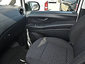 Mercedes-Benz Vito e112 Lang Standheizung 16 navigation