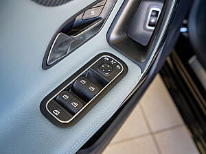 Mercedes-Benz A 250 e Progressive Advanced 18" 27 navigation