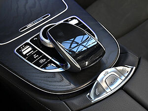 Mercedes-Benz E 300 d 4M Cabrio AMG Line 14 navigation