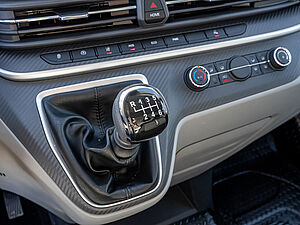 Maxus DELIVER 9 Deliver 9 KA L3H2 Base Komfort 10 navigation