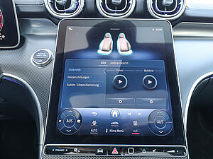 Mercedes-Benz C 300 T d AMG Sport Advanced Plus 13 navigation