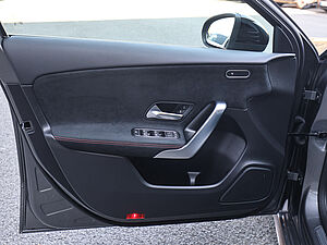 Mercedes-Benz A 250 4M AMG Sport Advanced Plus 30 navigation