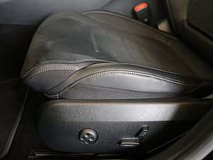Mercedes-Benz C 200 T AMG Sport Advanced 19" 29 navigation