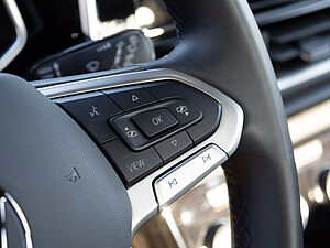 Volkswagen T-Roc 1.0 TSI R-Line 28 navigation