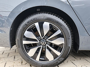 Volkswagen Golf VIII Variant Goal 2,0 l TDI DSG 8 navigation