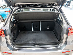 Mercedes-Benz B 180 Progressive Advanced Plus 28 navigation