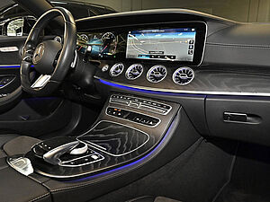 Mercedes-Benz E 200 Cabrio AMG Line 9 navigation