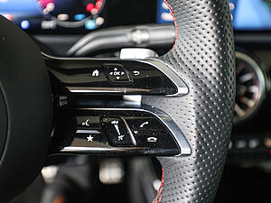 Mercedes-Benz A 250 4M AMG Sport Advanced Plus 19 navigation