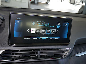 Peugeot 5008 Allure PT130 9 navigation