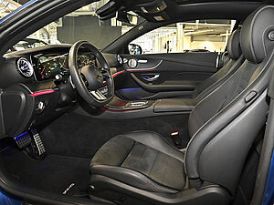 Mercedes-Benz E 200 Coupé AMG Line 9 navigation
