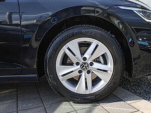 Volkswagen Golf VIII Life 1,5 l TSI 8 navigation