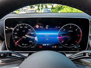Mercedes-Benz GLC 220 d 4M AMG Line 12 navigation