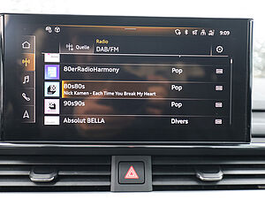 Audi A4 Avant S line 35 TFSI S tronic 12 navigation