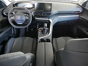 Peugeot 5008 Allure PT130 3 navigation
