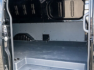 Maxus eDELIVER 7 KA ALLRAD L2H1 88 kW/h 4 navigation