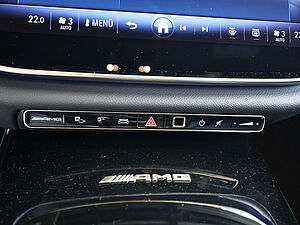 Mercedes-Benz E 53 AMG Hybrid 4M+ 17 navigation