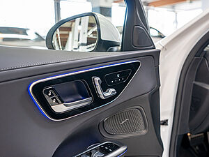 Mercedes-Benz C 300 T AMG Sport Premium 27 navigation
