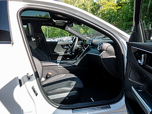 Mercedes-Benz C 220 d T 2 navigation