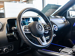 Mercedes-Benz EQA 250 Progressive 22 navigation