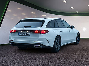 Mercedes-Benz E 220 d T AMG Sport 3 navigation