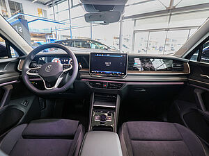 Volkswagen Tayron 1.5 eTSI Elegance 9 navigation