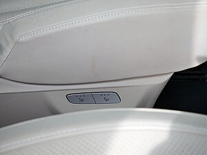 Mercedes-Benz V 300 d 4M Exclusive Edition Lang AMG 14 navigation