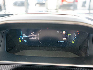Peugeot 2008 2008e GT 13 navigation
