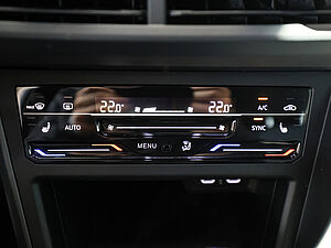 Volkswagen Polo R-Line 1,0 l TSI DSG 14 navigation