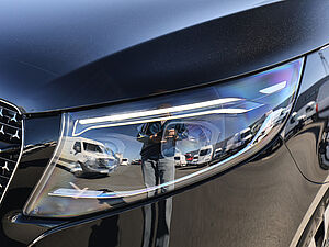 Mercedes-Benz V 300 d AVANTGARDE Extralang 32 navigation