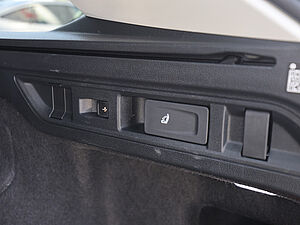 Volkswagen Passat Variant Business 1,5 l eTSI DSG 32 navigation