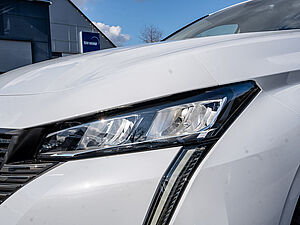 Peugeot 308 Allure HYBRID 145 e-DSC6 27 navigation