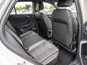Volkswagen T-Roc 2.0 l TDI LED LM17 CARPLAY PRIVACY 4 navigation