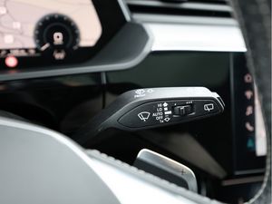 Audi e-tron S quattro 26 navigation