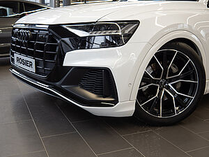 Audi Q8 50 TDI quattro S line 37 navigation