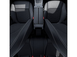Mercedes-Benz CLA 180 SB Progressive Advanced 19 navigation