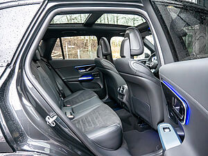 Mercedes-Benz GLC 300 4M AMG Line 4 navigation