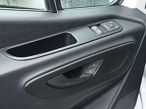 Mercedes-Benz Sprinter 311CDi Pritsche L2 22 navigation