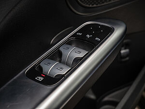 Mercedes-Benz C 180 Avantgarde Advanced 19 navigation