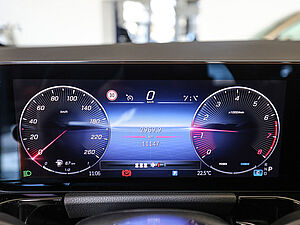 Mercedes-Benz GLA 200 Progressive Advanced 18 navigation
