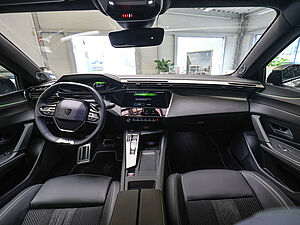 Peugeot 408 GT HYBRID 145 e-DSC6 40 navigation