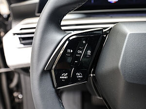 Peugeot 5008 Allure HYBRID 145 e-DSC6 28 navigation