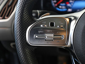 Mercedes-Benz EQC 400 4M AMG Sport 22 navigation