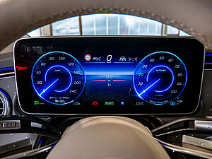 Mercedes-Benz EQS 450+ AMG Line 13 navigation